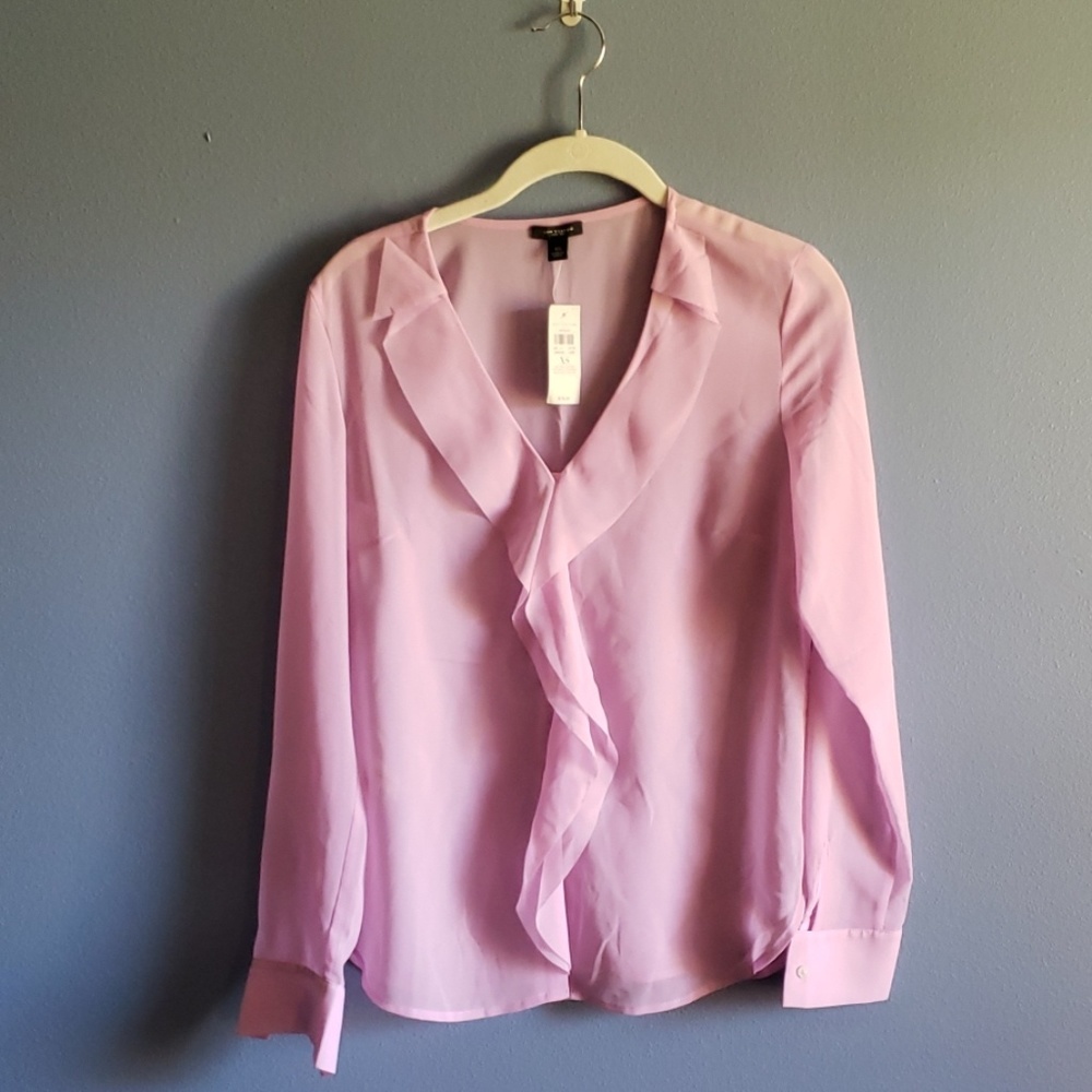 Ann Taylor Lilac ruffled button down blouse NWT
